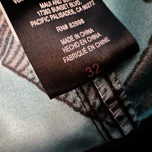 Maui and Sons Board Shorts - Picture 4 of 4